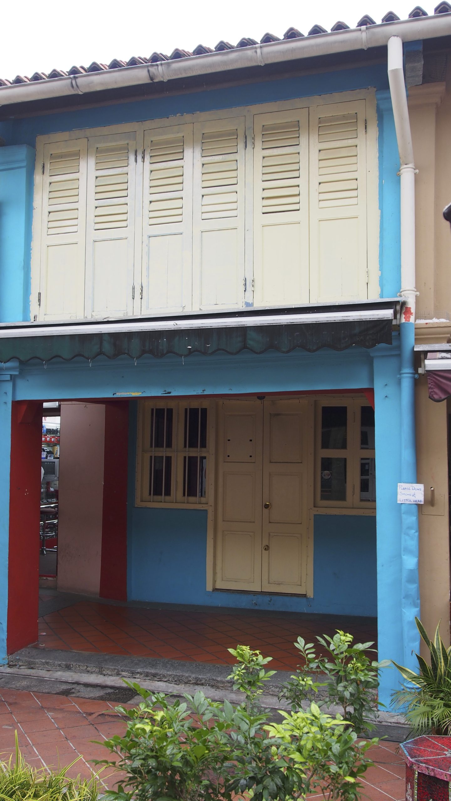 Shophouse along Bussorah Street, Singapore